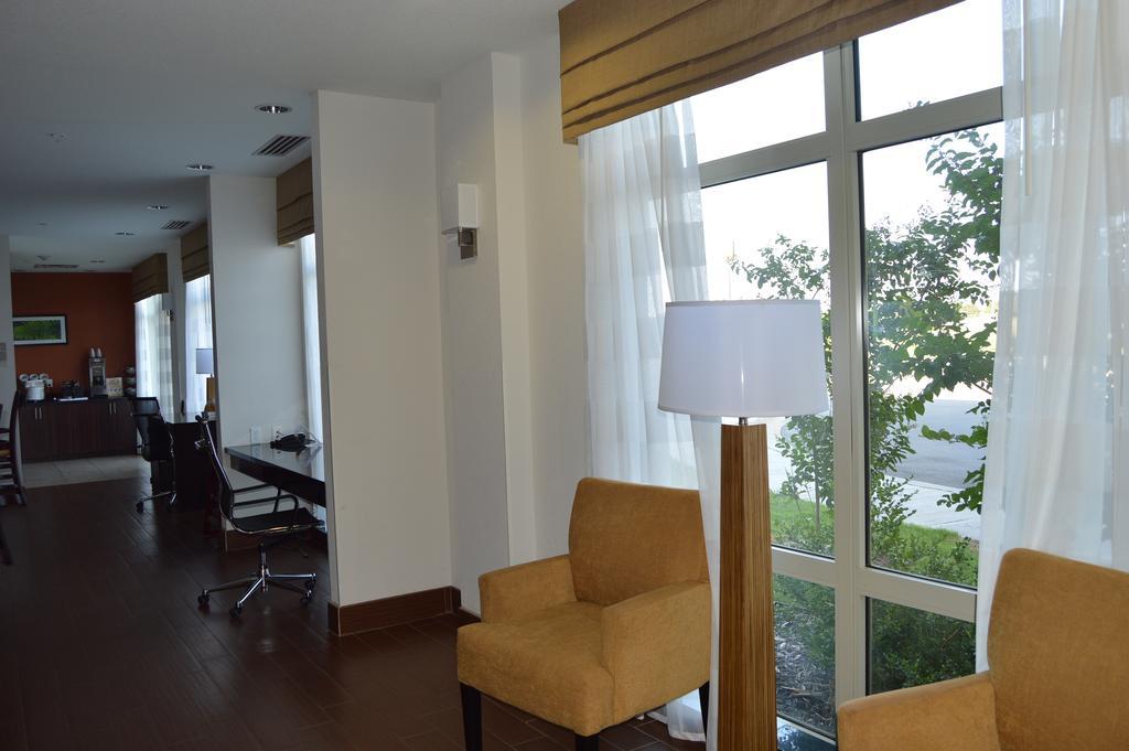 Sleep Inn & Suites Елк Сити Екстериор снимка
