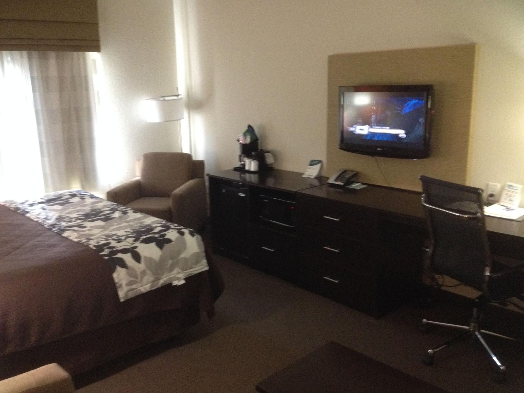 Sleep Inn & Suites Елк Сити Екстериор снимка