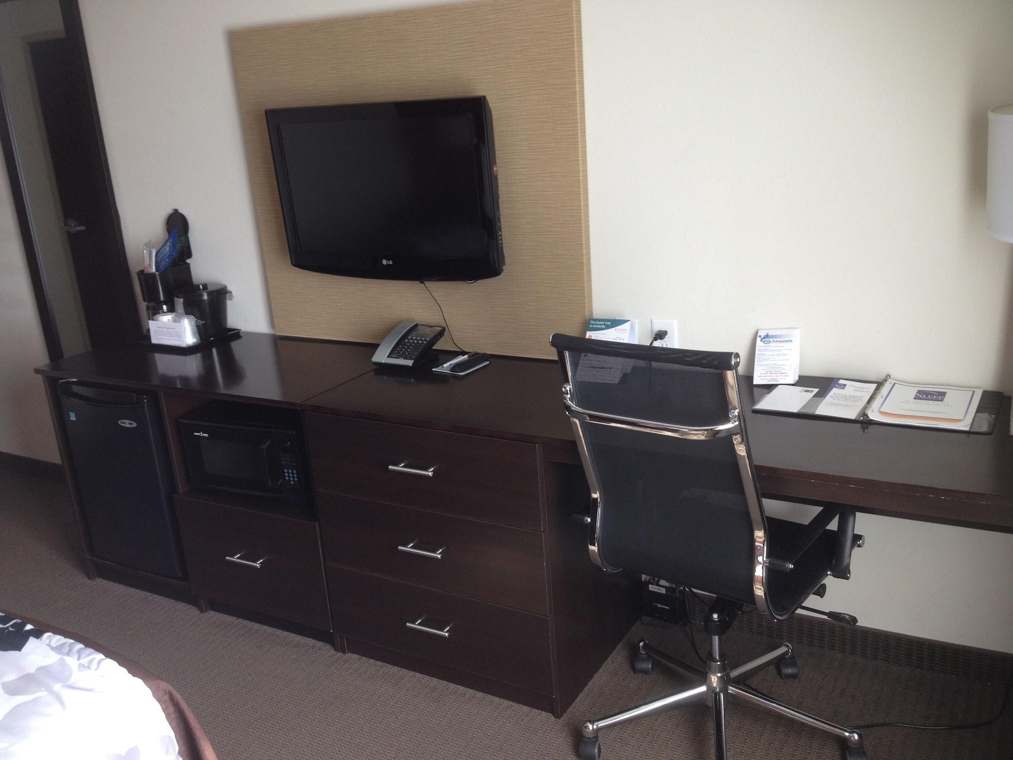 Sleep Inn & Suites Елк Сити Екстериор снимка