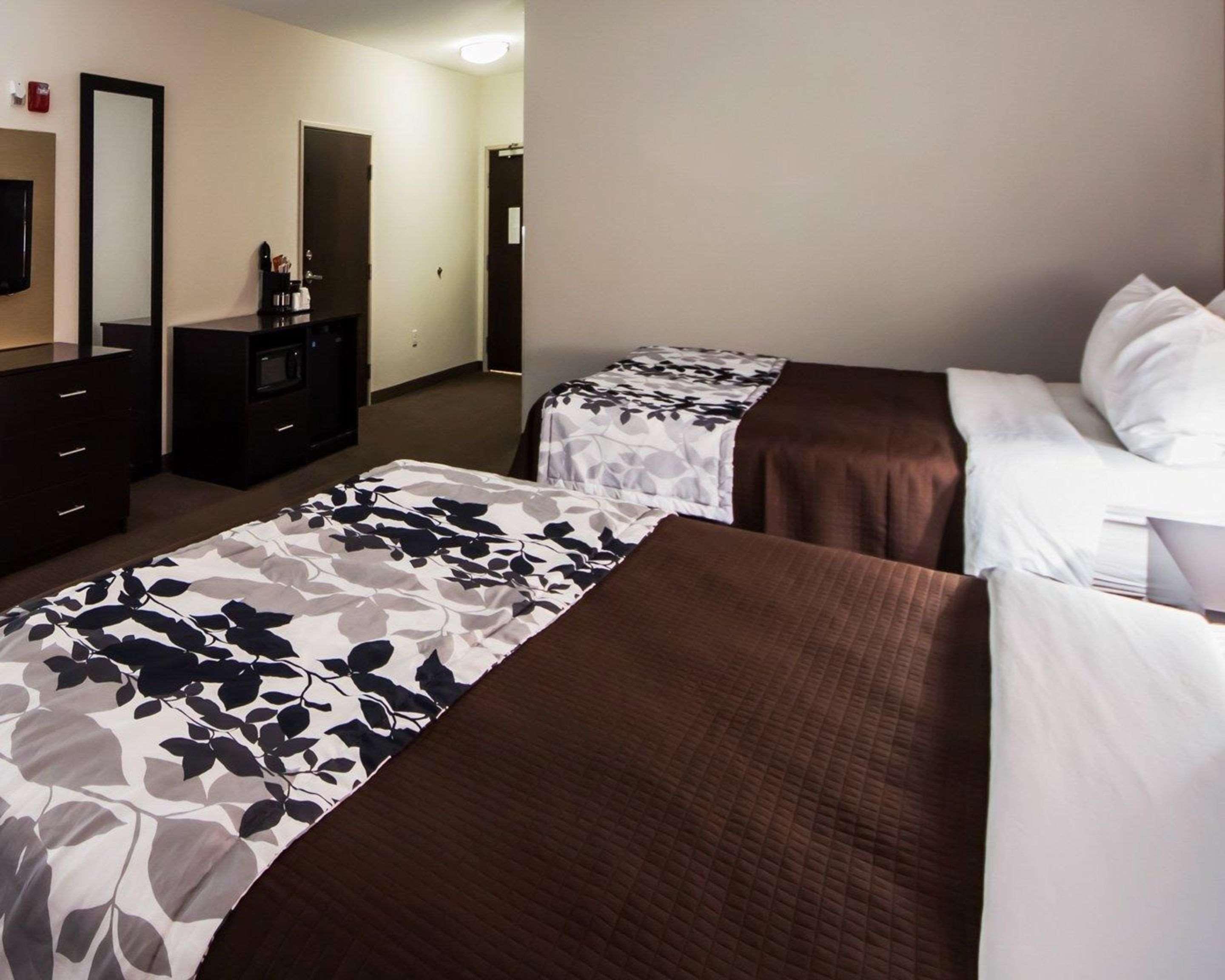 Sleep Inn & Suites Елк Сити Екстериор снимка