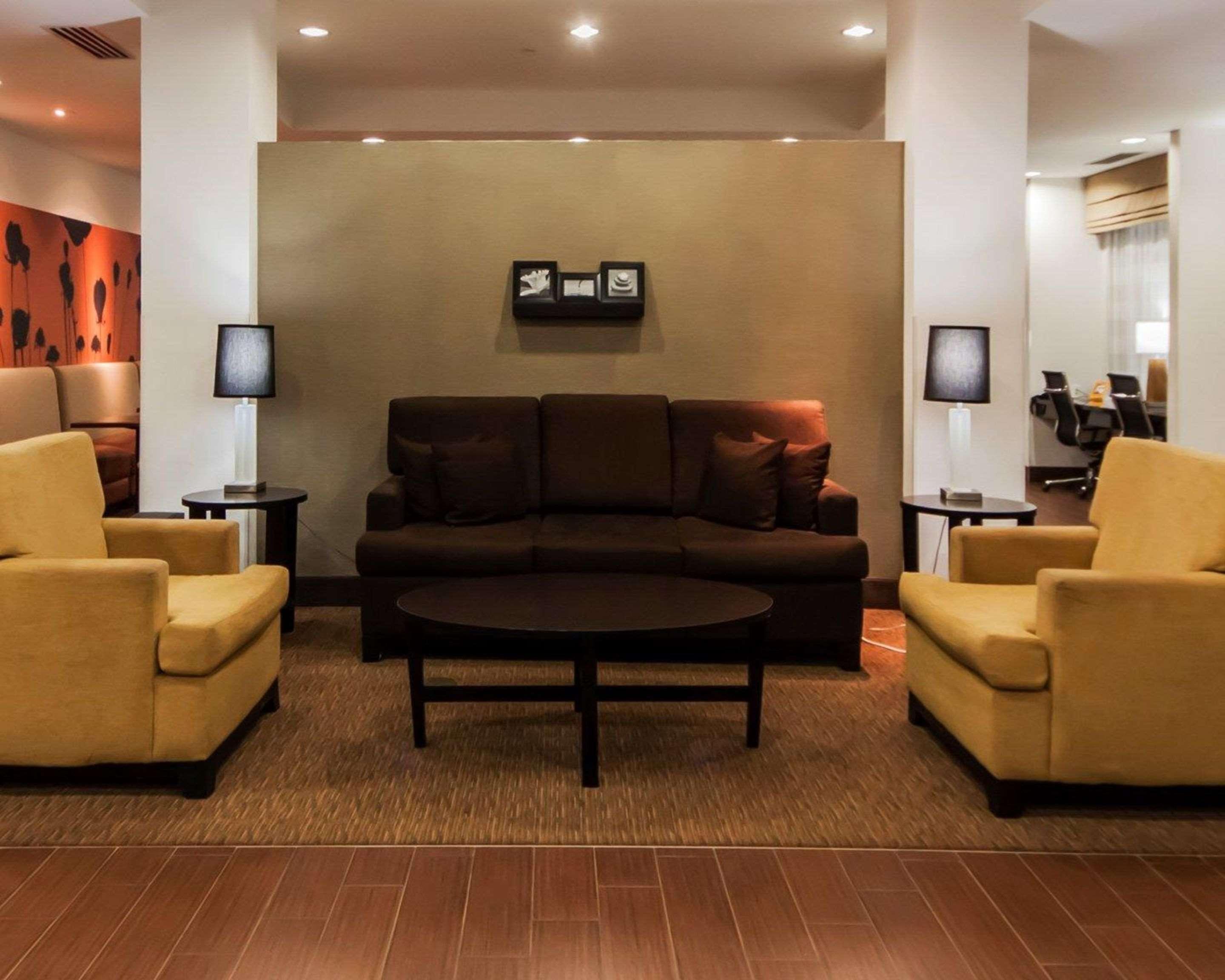 Sleep Inn & Suites Елк Сити Екстериор снимка